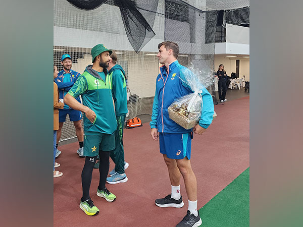 Pakistan skipper Shan Masood and Australian skipper Pat Cummins. (Photo- Pakistan Cricket)