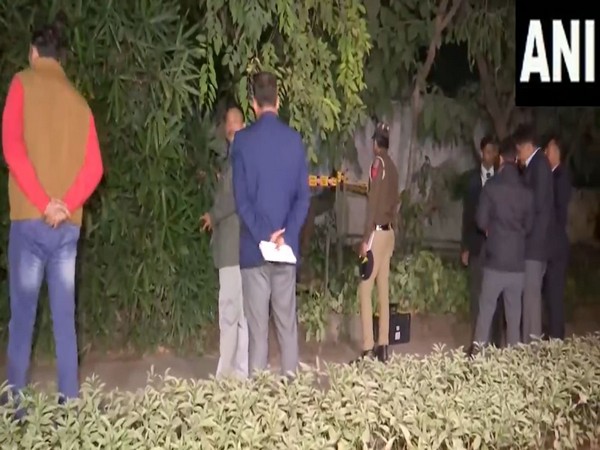 Police officials on spot (Photo/ANI)