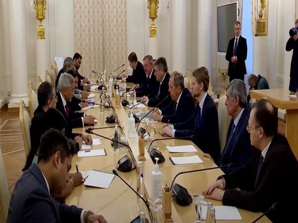 External Affairs Minister S Jaishankar meets Russian Foreign Minister Sergey Lavrov (Image Credit: YouTube/MinistryofExternalAffairs)