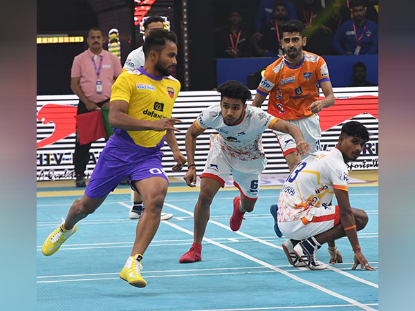 Players in action during Ultimate Kho Kho season 2 (Image: UKK)