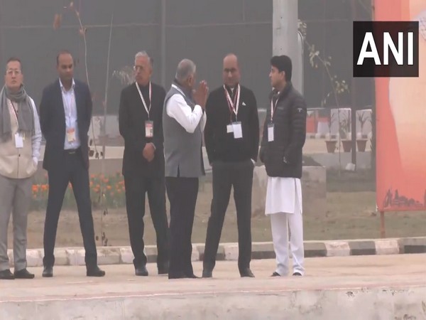 Union Minister of Civil Aviation Jyotiraditya Scindia and Minister of State for Civil Aviation General VK Singh (Retd). (Photo/ANI)