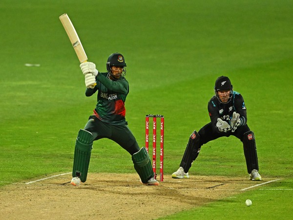 Bangladesh and New Zealand in action. (Photo- LSG)
