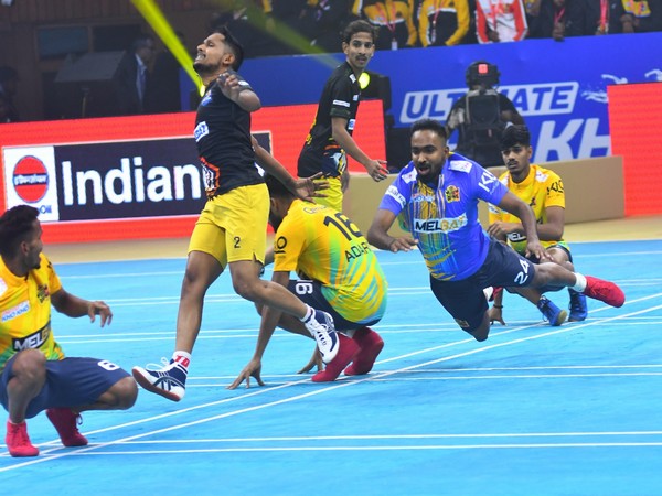 Players in action during Ultimate Kho Kho season 2 (Image: UKK)