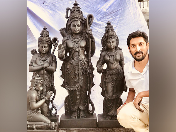 Karnataka based sc ulptor Yogiraj Arun. (Photo/Pralhad Joshi)