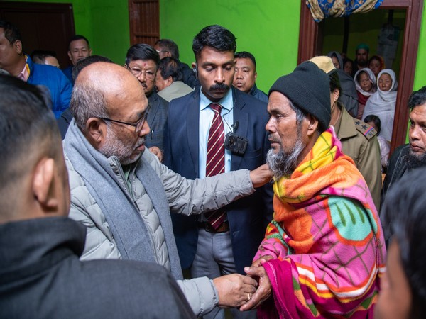 Manipur CM N Biren Singh with family member of deceased (Photo: X/@NBirenSingh)