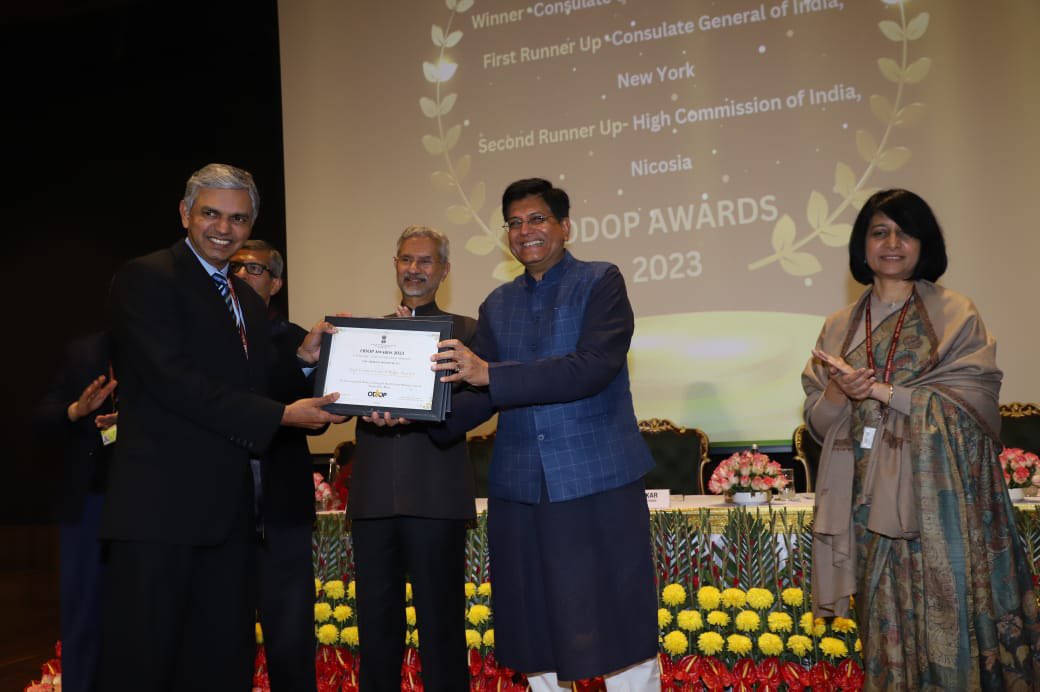 EAM S Jaishankar and Union Minister Piyush Goyal presents ODOP awards in New Delhi on Wednesday (Photo/X@MEAIndia)