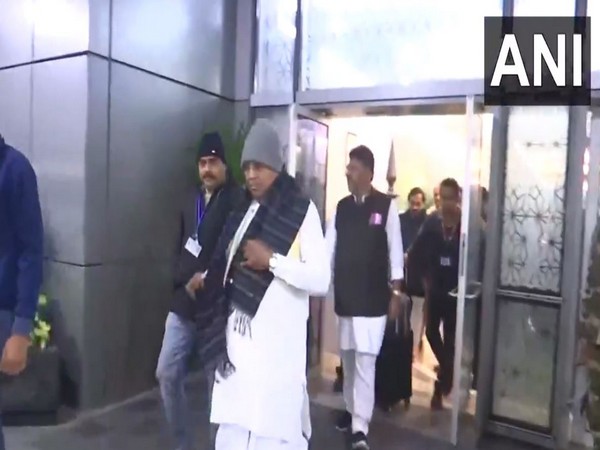 Karnataka Chief Minister Siddaramaiah and Deputy Chief Minister DK Shivakumar at Delhi Airport (Photo/ANI)