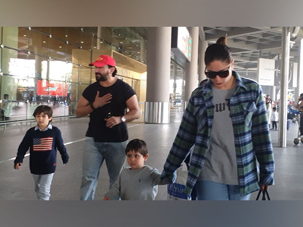 Kareena, Saif, Jeh, Taimur (ANI Photo)