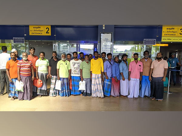 21 fisherman repatriated to India (Photo: X@ IndiainSL)