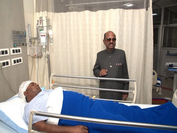 West Bengal Governor meets ED official at hospital (Photo/ANI)