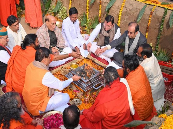 Uttarakhand CM Pushkar Singh Dhami, Union Minister Rajnath Singh Singh, MP CM Mohan Yadav, Swami Ramdev at Haridwar