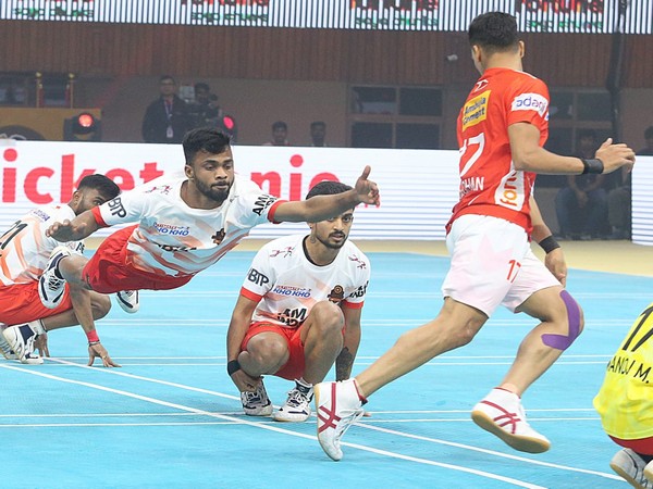 Kho Kho players in action (Photo: UKK)