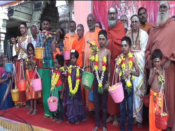 'Flower Kavadi Festival' in Thoothukudi (Image/ANI)