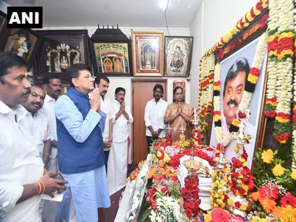 Piyush Goyal pays tribute to Vijayakanth (Photo/ANI) 