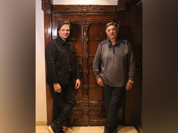 Vivek Oberoi, Suresh Oberoi (Image Source: Instagram)