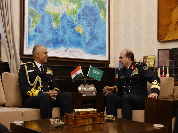 Chief of Staff of Royal Saudi Naval Forces calls on Admiral Hari Kumar; discusses measures to boost naval cooperation (Photo/ANI) 