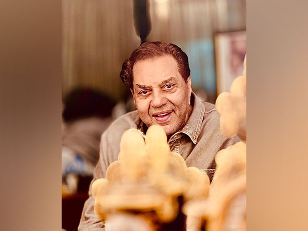 Dharmendra (Image Source: Instagram)