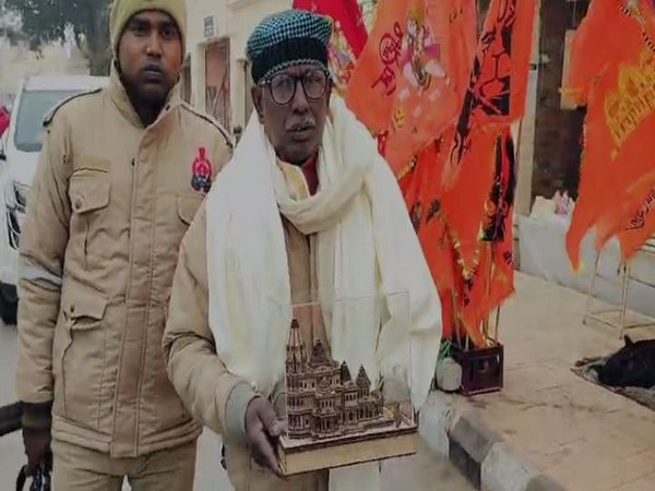 Iqbal Ansari with miniature idol of Ram temple (Photo/ANI)