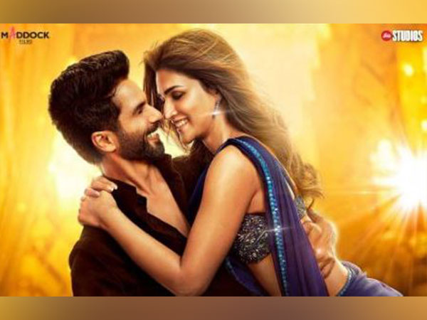 Shahid Kapoor, Kriti Sanon (Image Source: Instagram)