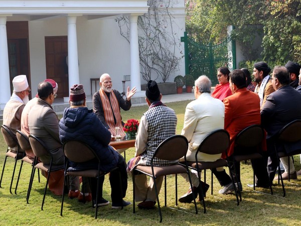 PM Modi meeting with Muslim community delegation (Photo/X@narendramodi)