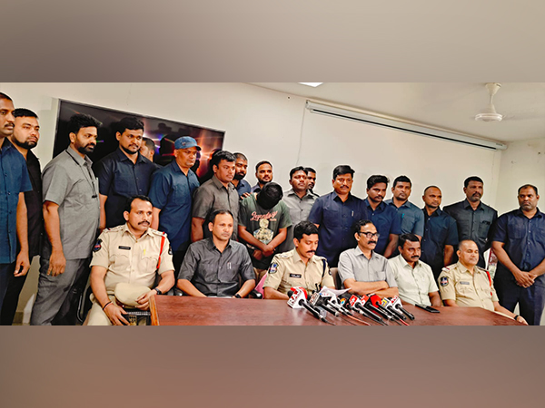 Fake astrologer arrested for scamming people in Hyderabad (Photo/ANI)