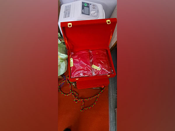 Silk clothes made by disabled workers for Lord Ram (Photo/ANI)