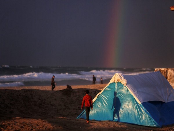 Palestinians in Deir al-Balah in central Gaza (Photo/TPS)