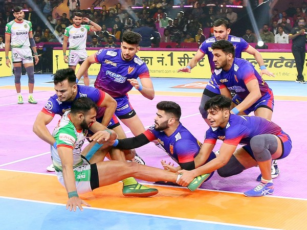 Patna Pirates and Dabang Delhi in action. (Photo- PKL)