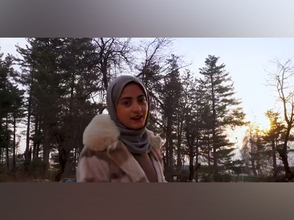 Jammu & Kashmir's Batool Zehra sings Ram bhajan in Pahari language (Photo/ANI)