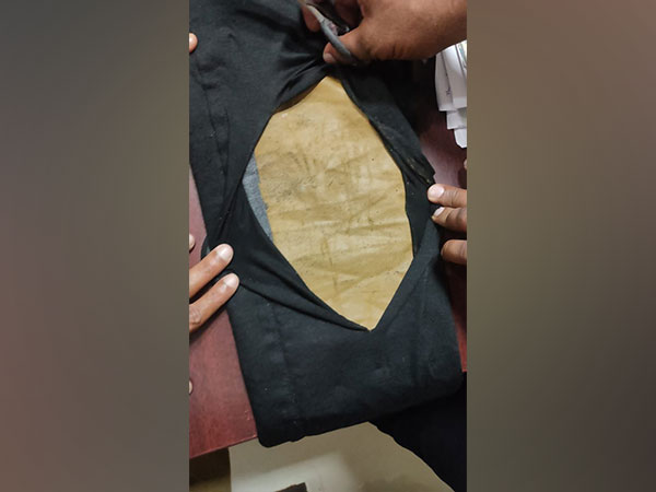 Customs officials seize concealed gold paste at Cochin airport (Photo/ANI)