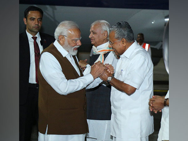 PM Modi received by Kerala Chief Minister Pinarayi Vijayan at the Nedumbassery airport (Photo/ANI)
