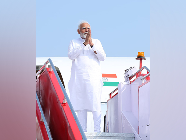 Prime Minister Narendra Modi leaving for Delhi from Kerala (Photo/ANI)