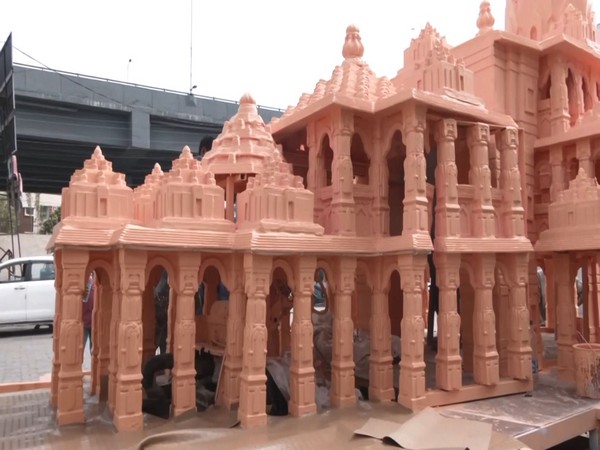 Hyderabad Museum crafts Ayodhya Ram Temple model car (Image/ANI)