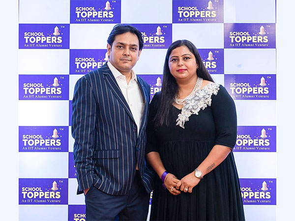 Toppers Talk School Toppers to organize a Toppers Talk Show at Social Fest IIT Bombay