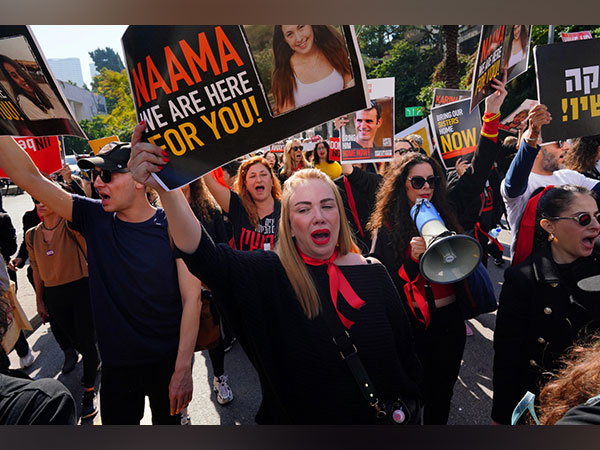 Protest to call for the immediate release of hostages kidnapped on the deadly October 7 attack, in Tel Aviv (Photo/Reuters)