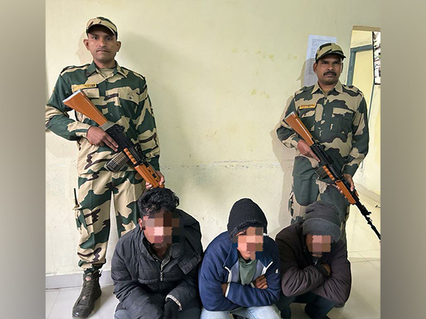 BSF, in an operation, apprehended three drug peddlers and seized 1728 Yaba tablets from South West Khasi Hills districts. (Photo: BSF)