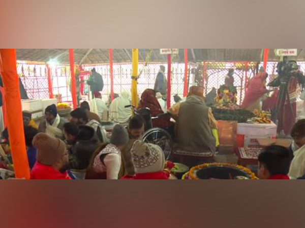 Ram Lalla idol undergoes ceremonial bath (Photo/Twitter:Shri Ram Janmabhoomi Teerth Kshetra)