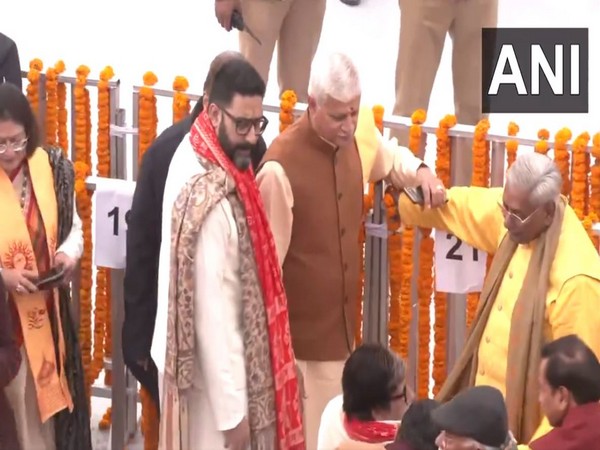 Abhishek Bachchan, Amitabh Bachchan (Image source: ANI Photo)