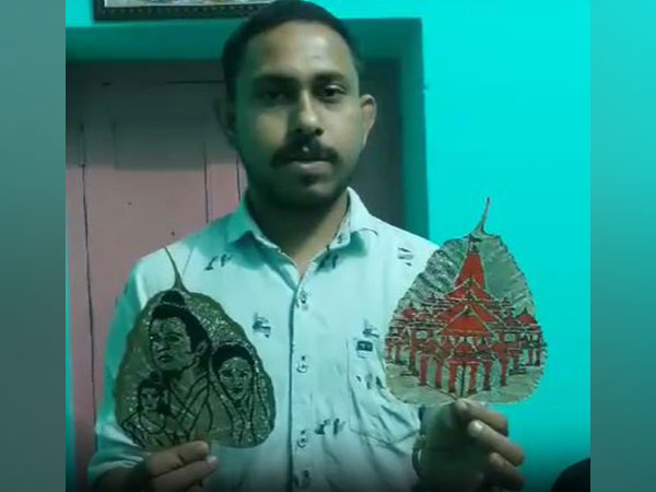 Shravan Kumar, an artist from Rajasthan's Pali. (Phot/ANI)