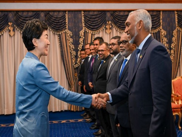 Vice Minister of International Department of CCP Sun Haiyan, Maldivian President Mohamed Muizzu (Image Credit: Maldives President's Office Website)