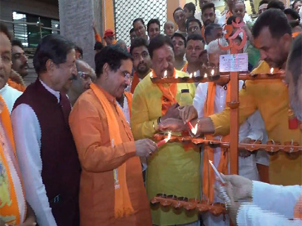 Union minister Pralhad Joshi participates in Deepotsav (Photo/ANI)