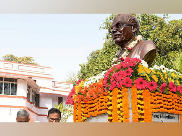 Former Bihar Chief Minister Karpoori Thakur statue (File Photo/ANI