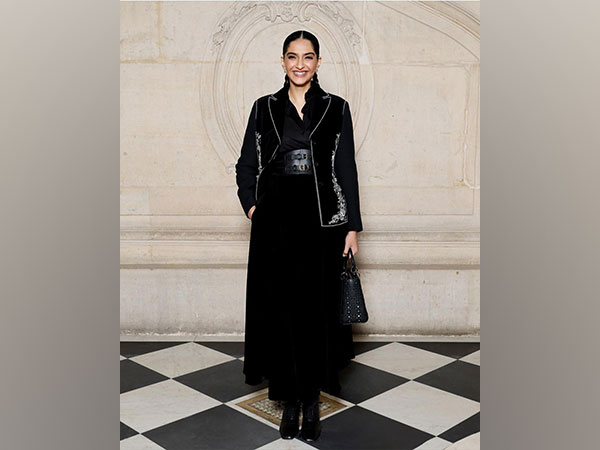 Actor Sonam Kapoor (Image source: Instagram)