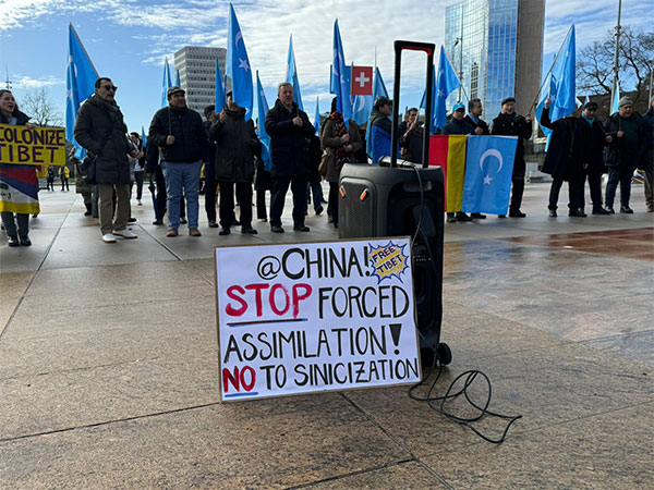 Tibetan and Uyghur activists protest at Broken Chair in front of the United Nations (Photo/ANI)