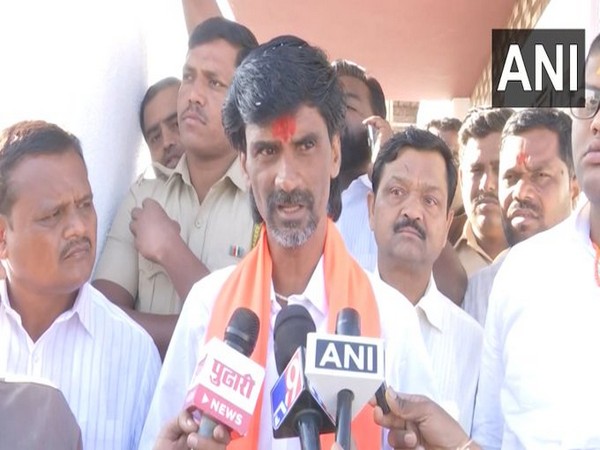 Maratha Reservation activist Manoj Jarange Patil (Photo/ANI)