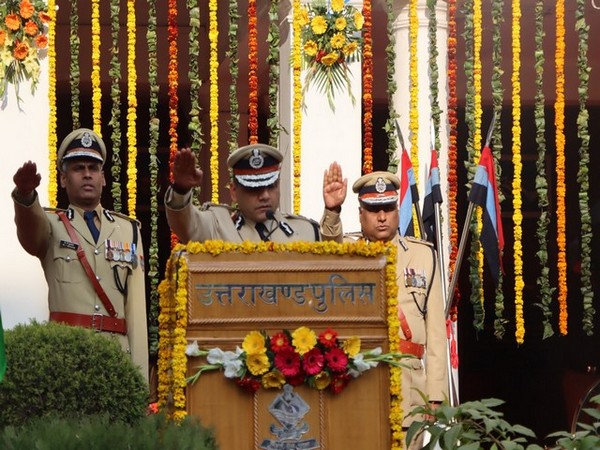 Uttarakhand DGP administers oath on the Preamble of the Constitution (Photo/ANI)