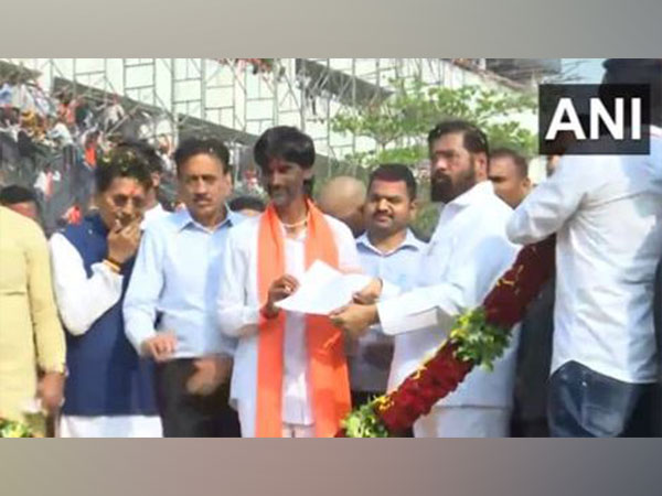 Maharashtra Chief Minister Eknath Shinde congratulates Manoj Jarange Patil and all his supporters (Photo/ANI)