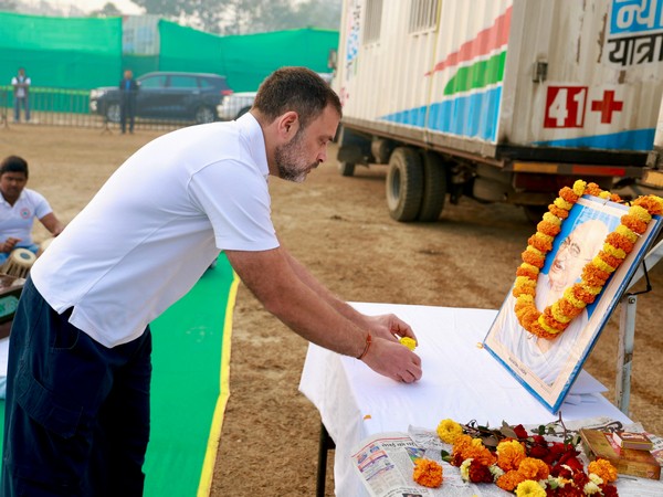 Congress leader Rahul Gandhi in a prayer meeting in Araria, Bihar (Photo/ANI)
