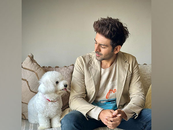 Kartik Aaryan with Katori (Image source: Instagram)