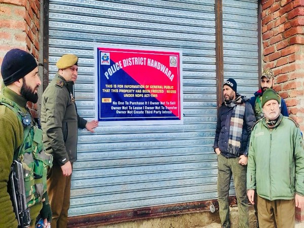 Jammu and Kashmir police attach property of a notorious drug peddler in Kupwara (Photo credit: Jammu and Kashmir police)